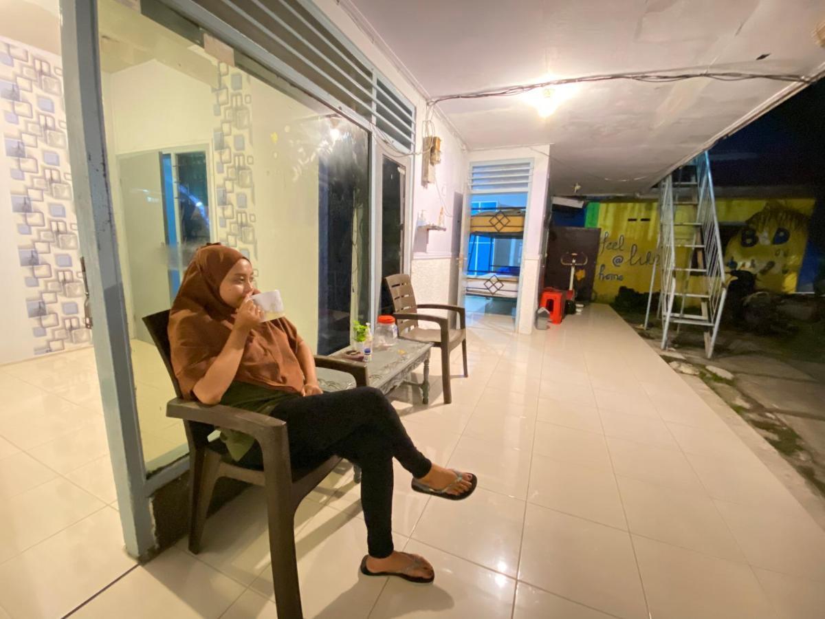 شقة Neo Robiu & Ijen Tour بانيووانجى المظهر الخارجي الصورة